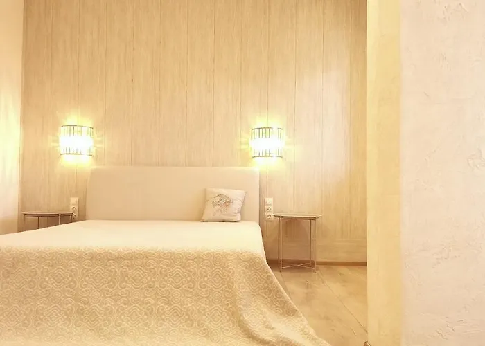 Sea Garden Apartment *